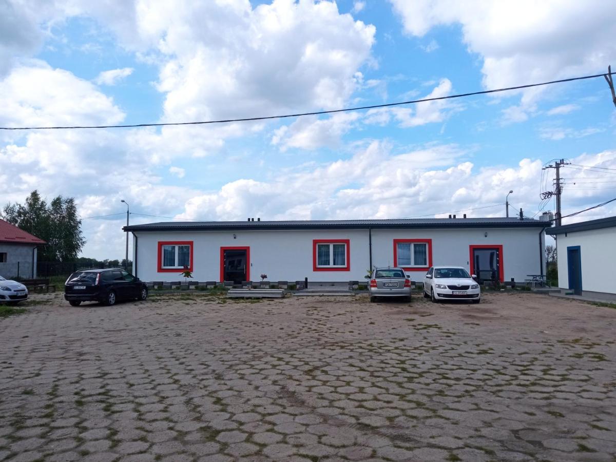 Auberge de jeunesse Czerwony Szafir Grodzisk à Grodzisk Mazowiecki Extérieur photo