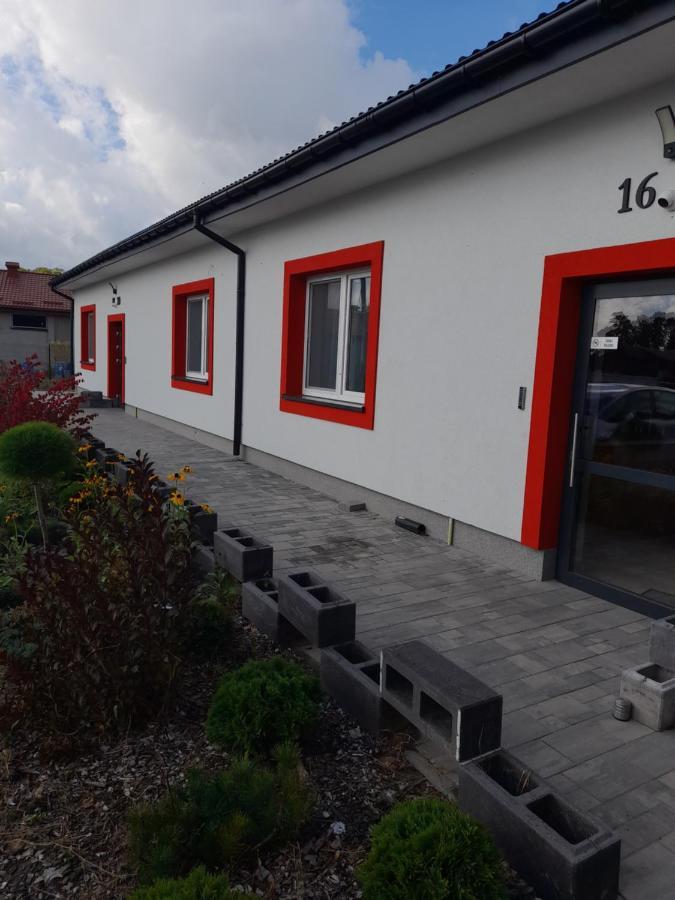 Auberge de jeunesse Czerwony Szafir Grodzisk à Grodzisk Mazowiecki Extérieur photo