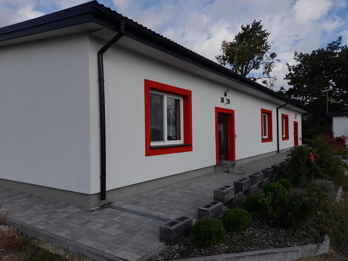 Auberge de jeunesse Czerwony Szafir Grodzisk à Grodzisk Mazowiecki Extérieur photo